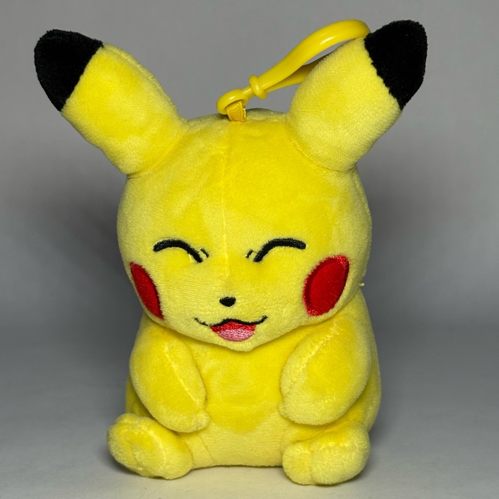 Vintage 1997 Pokémon Pikachu Smiling Face Plush Clip-On Keychain 5.5” Nintendo